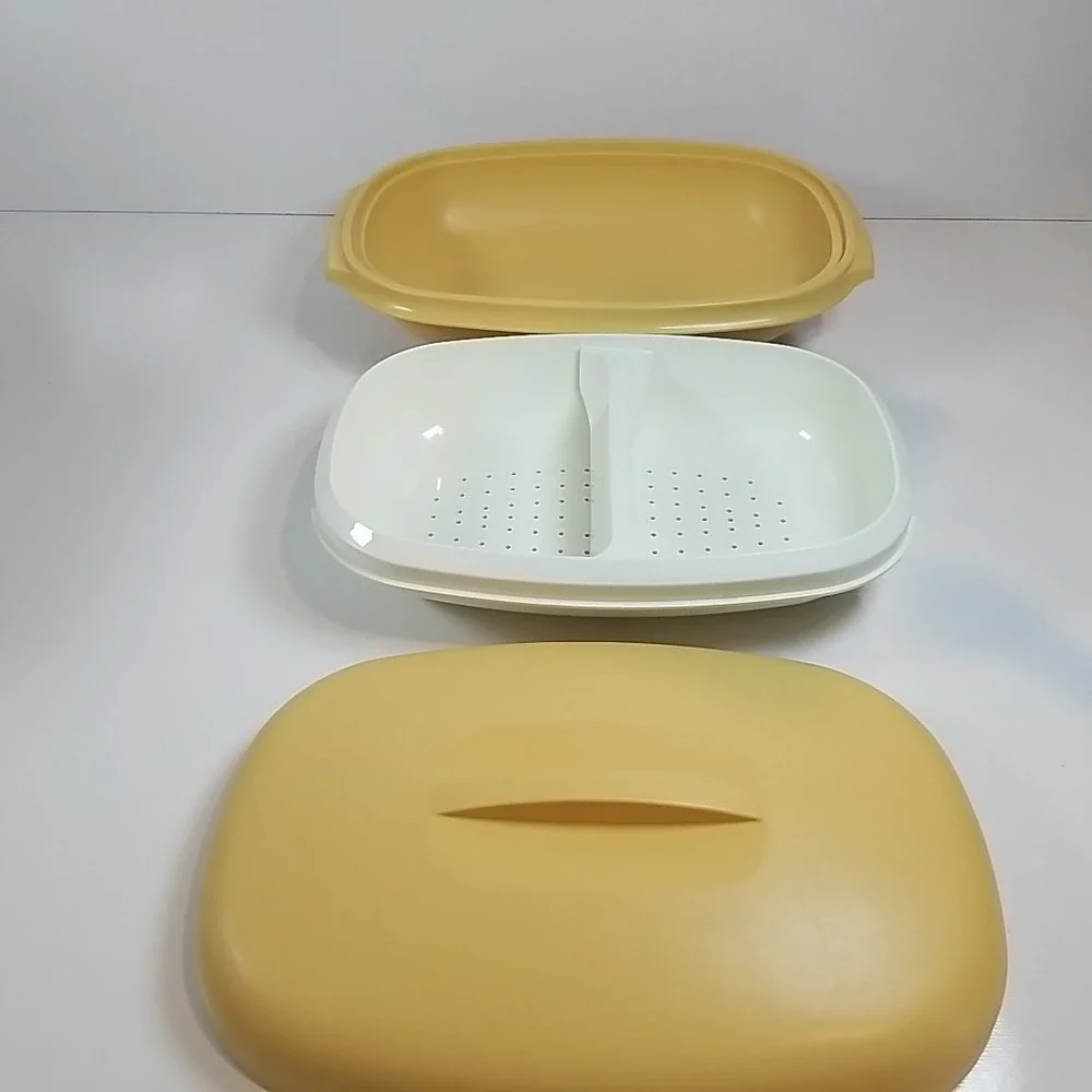 Tupperware Harvest Gold 4 Piece Microwave Vegetable Rice Steamer Strainer 1273-7